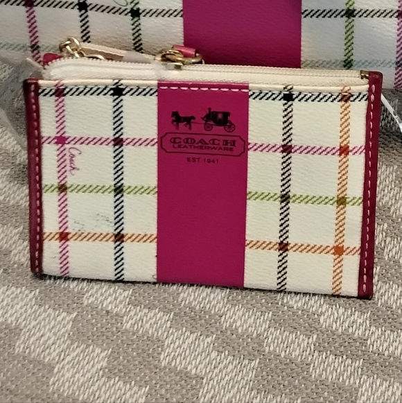 Coach Tattershall plaid crossbody bag with matching coin purse - Picture 3 of 8